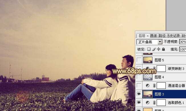 Photoshop将外景情侣图片调成柔和的紫黄色